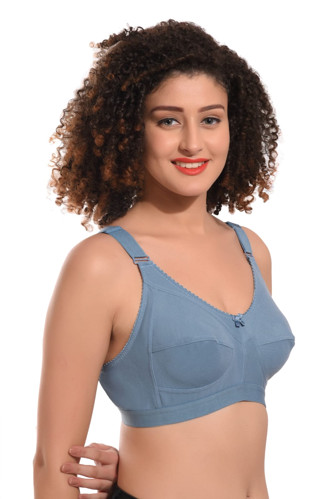 side view of woman wearing Liamoure Cotton Blend Seamed full coverage non padded bra in blue color  