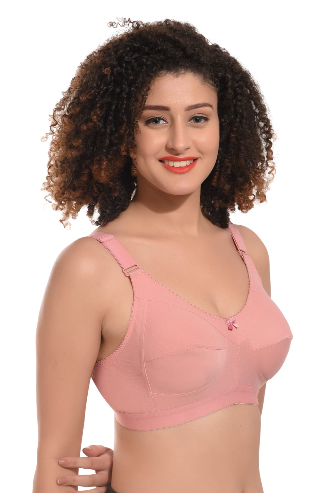 woman wearing Liamoure Cotton Blend Seamed full coverage non padded bra in pink color  