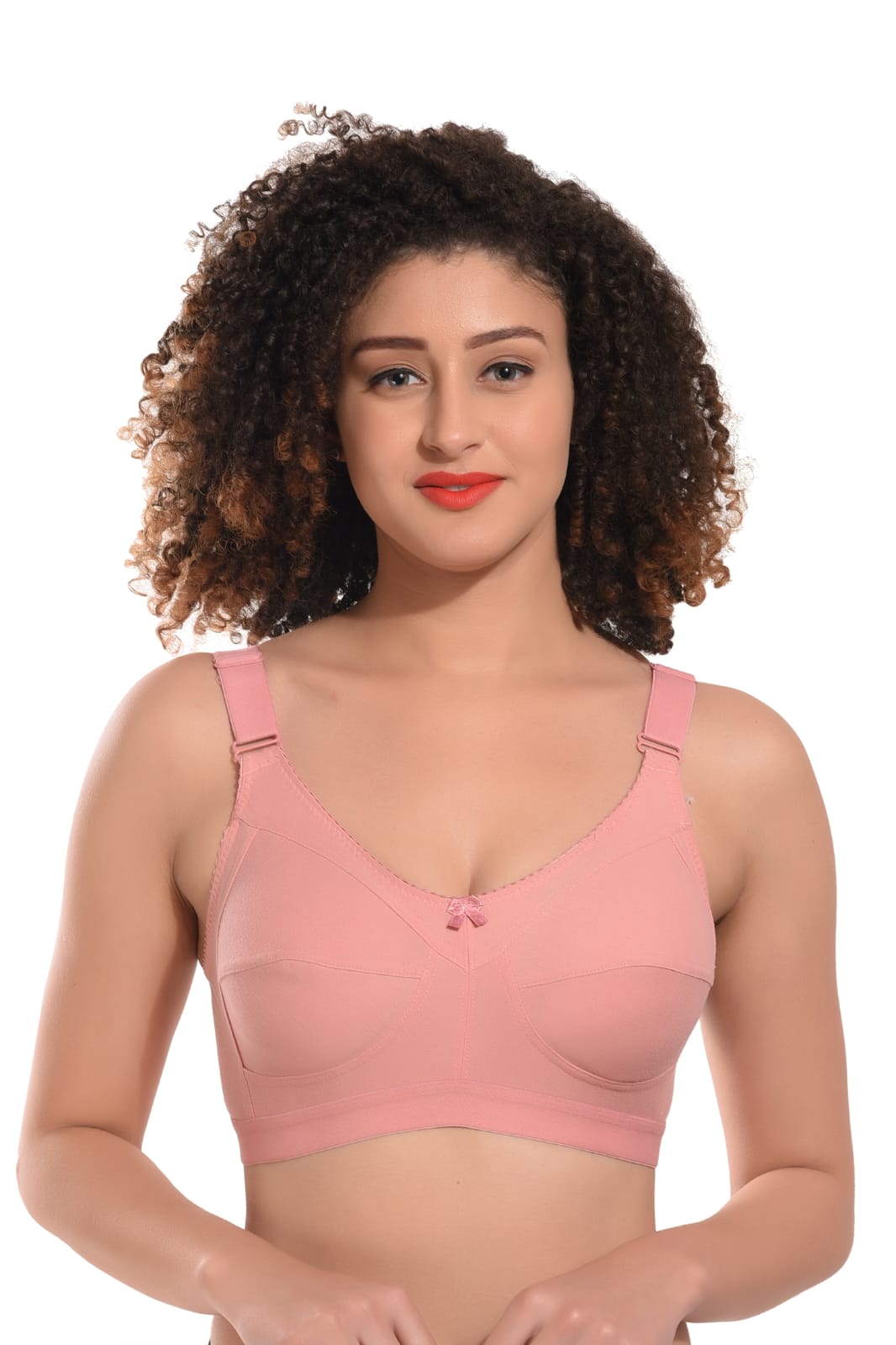]woman wearing Liamoure Cotton Blend Seamed full coverage non padded bra in pink color