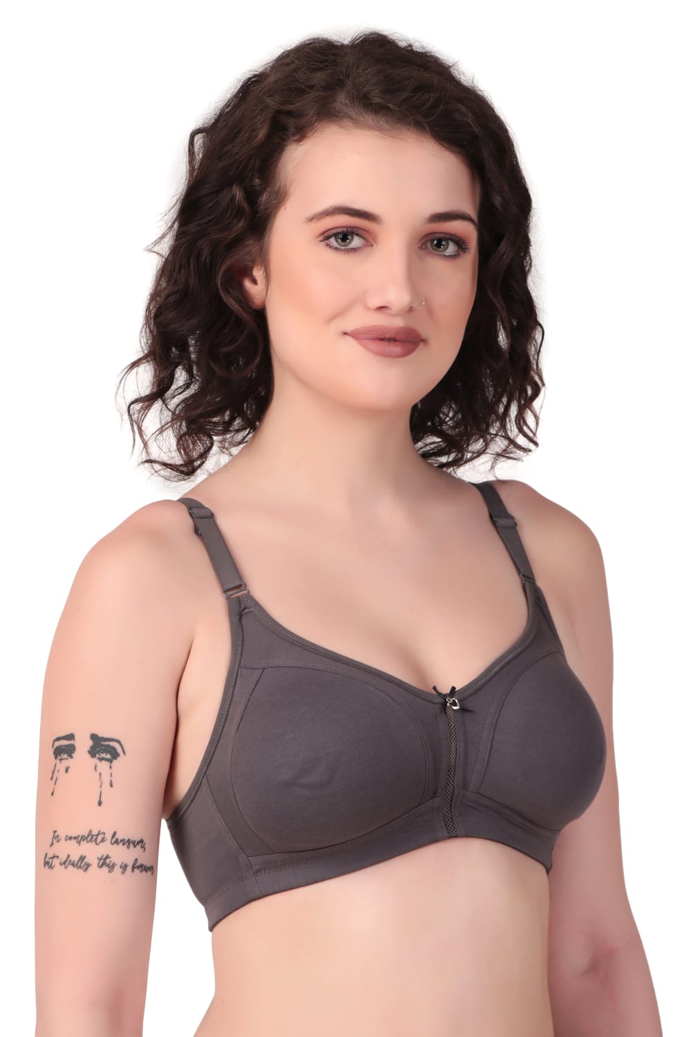 left side view woman wearing Liamoure best seamless bra Medium Coverage Non-Wired Non Padded bra for woman in black color bra