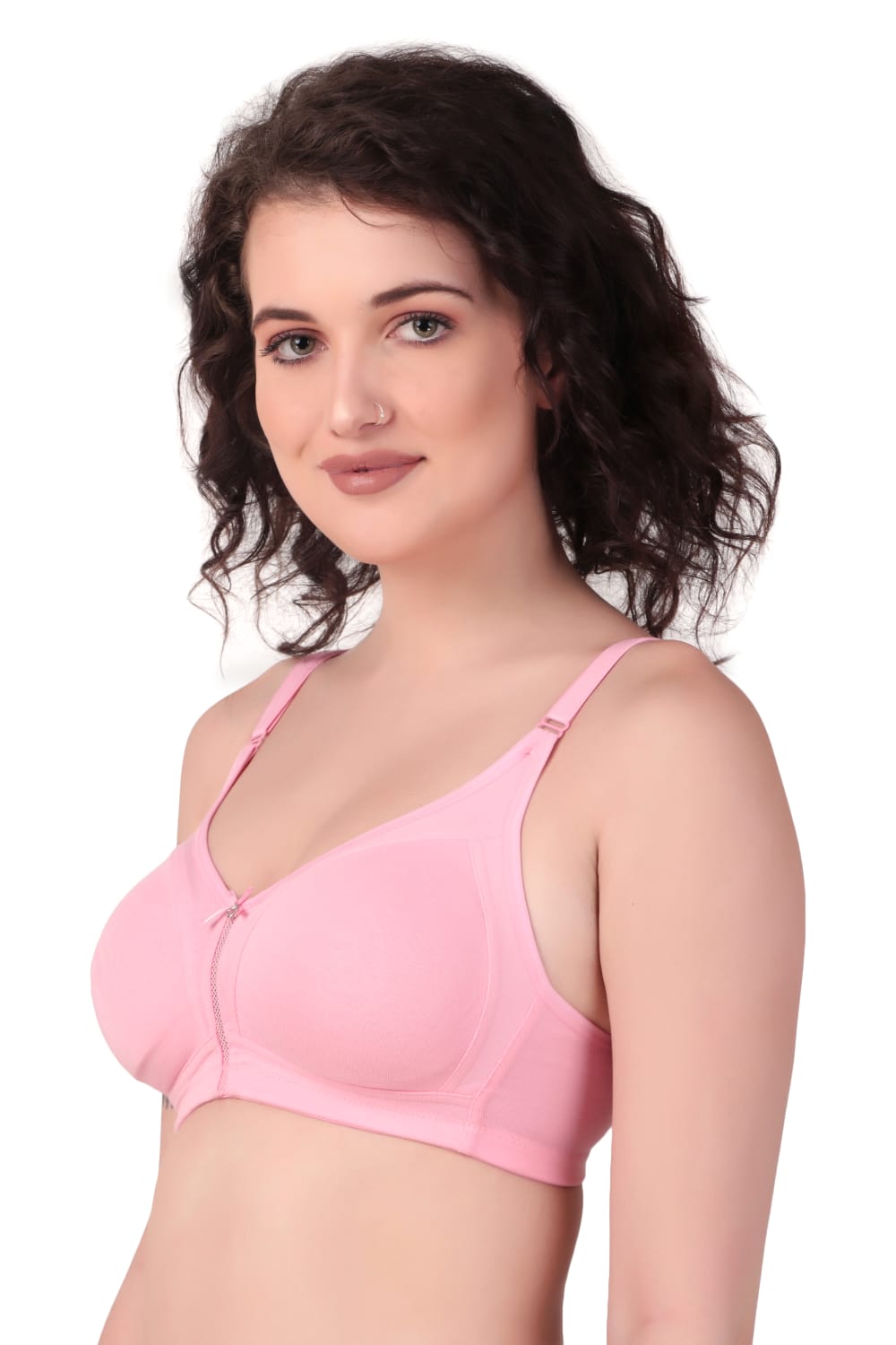 side view woman wearing Liamoure best seamless bra Medium Coverage Non-Wired Non Padded bra for woman in pink color