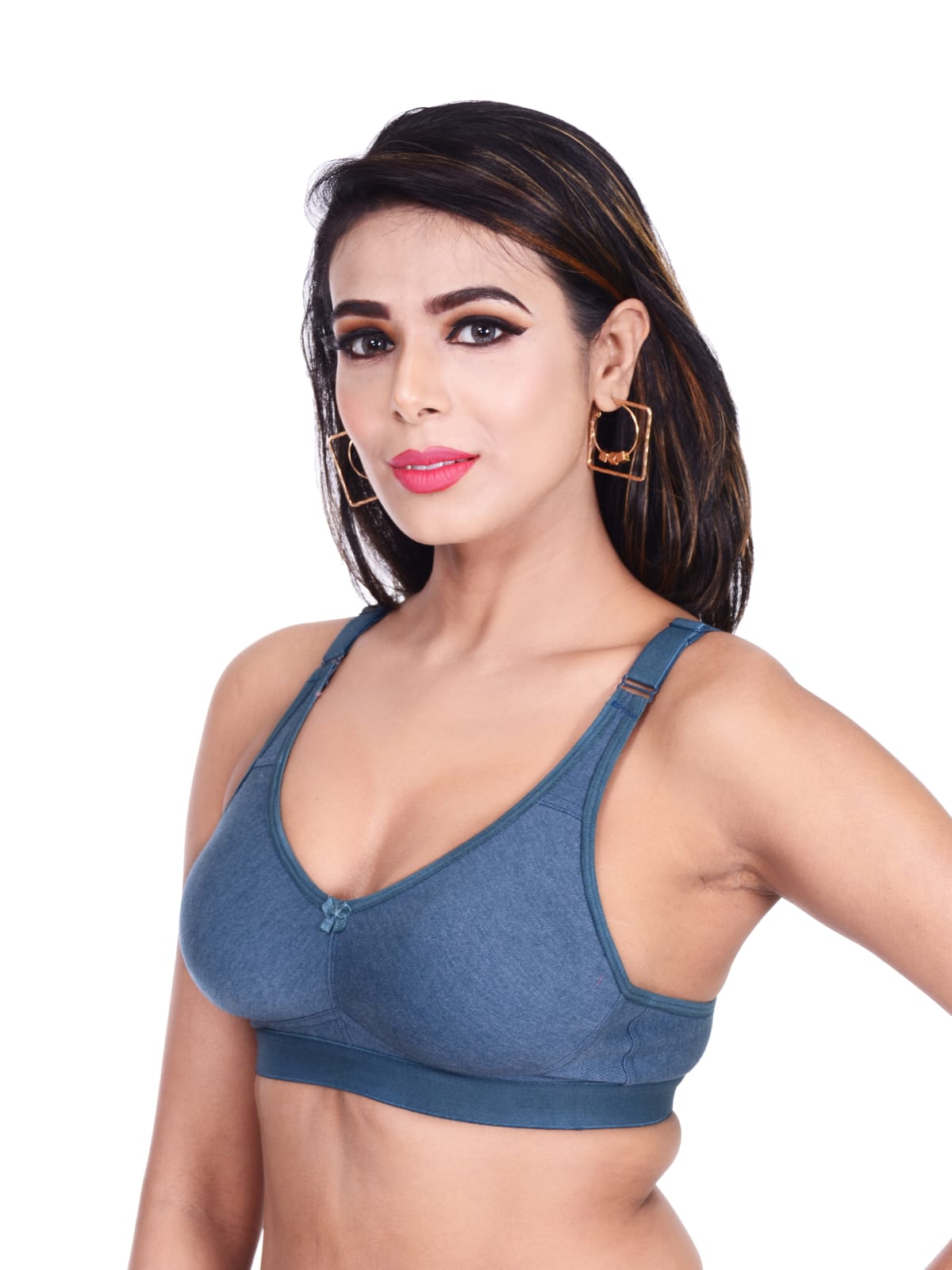 Liamoure Women's Cotton Full Coverage non padded sports bra in teal blue, designed for breathable support during workouts or casual wear.